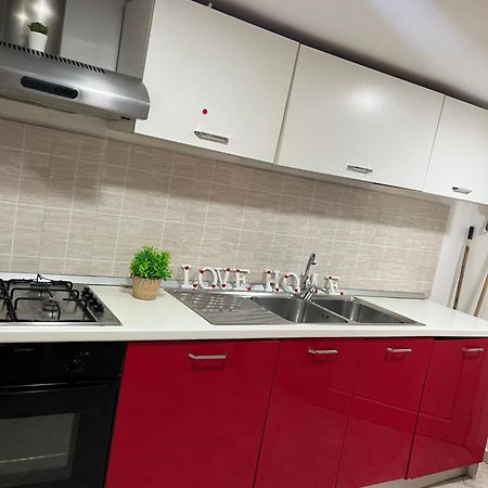 Love Home نابولي المظهر الخارجي الصورة